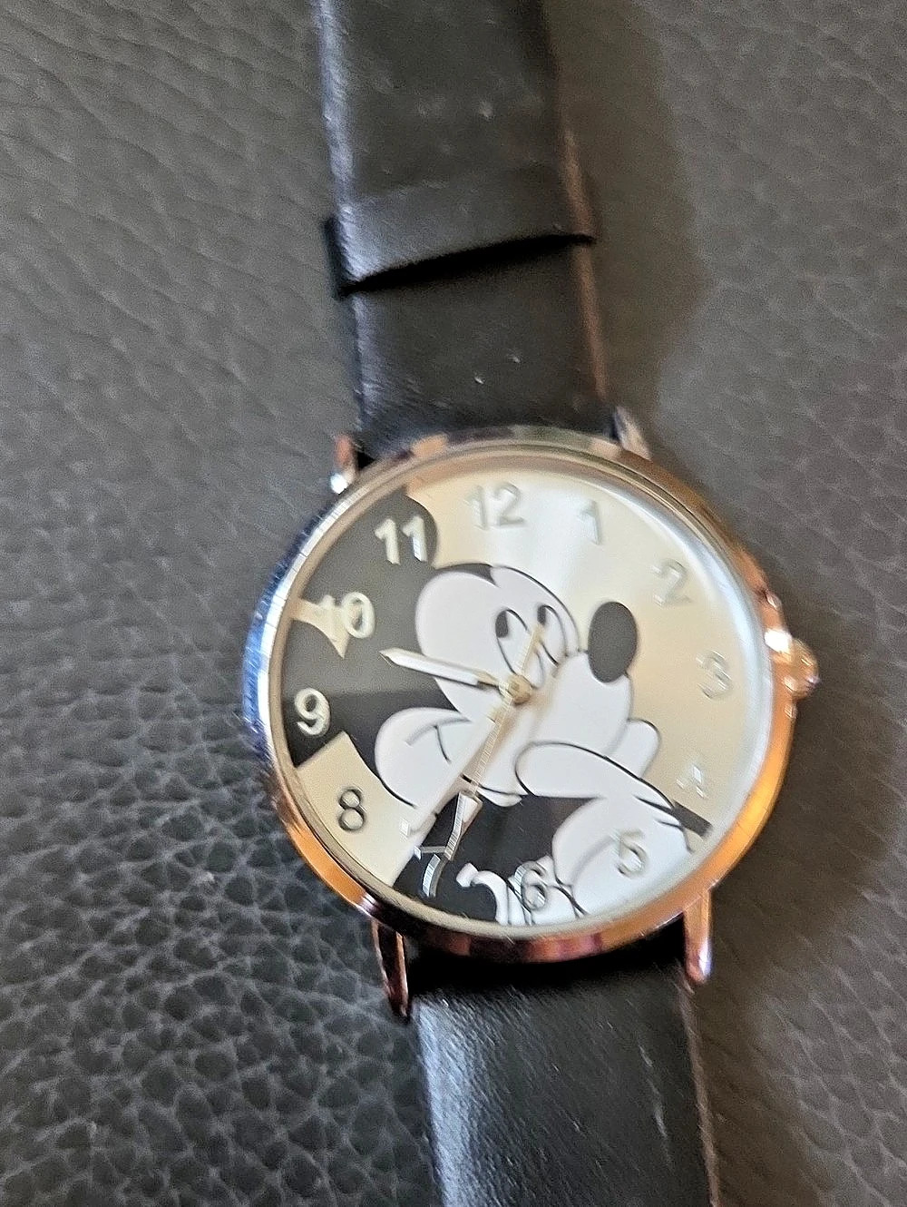 Disney Mickey Mouse Watch Black & White